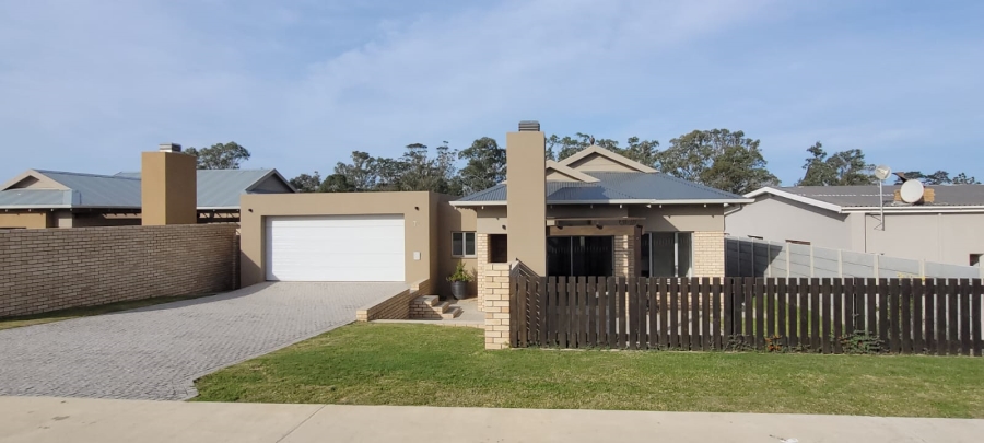 3 Bedroom Property for Sale in Mooikloof Country Estate Western Cape